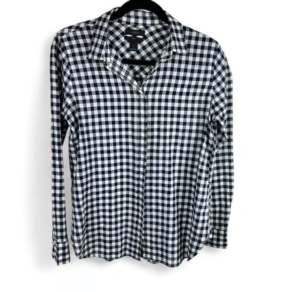 J.Crew Boy Fit Gingham Shirt | Size 6 | Classic Fit, Modern Sass Coastal Grandma - Picture 1 of 4